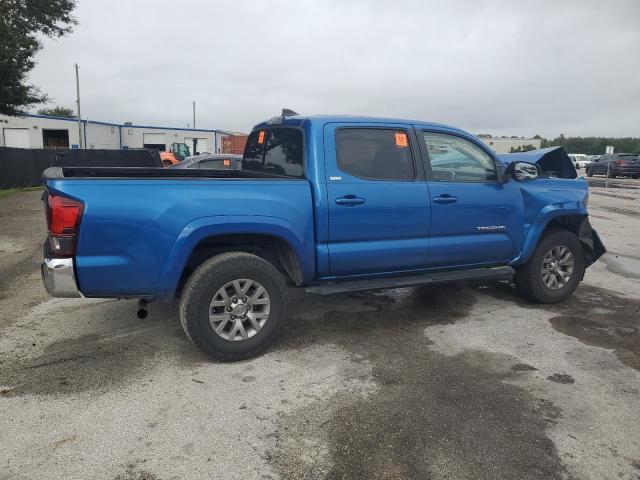 Photo 2 VIN: 5TFAZ5CN7JX058484 - TOYOTA TACOMA DOU 