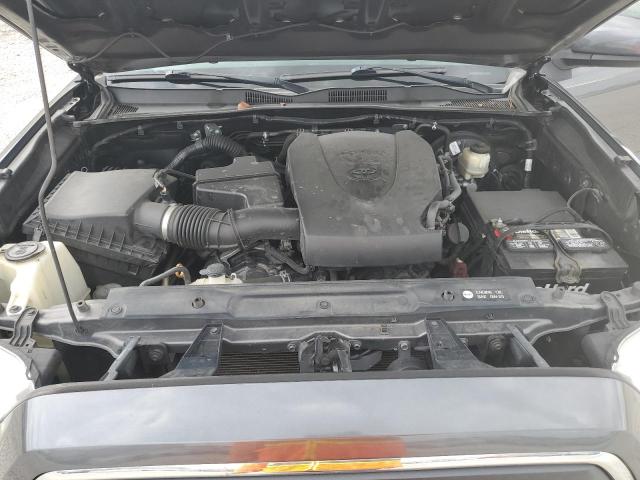 Photo 10 VIN: 5TFAZ5CN7JX064544 - TOYOTA TACOMA DOU 