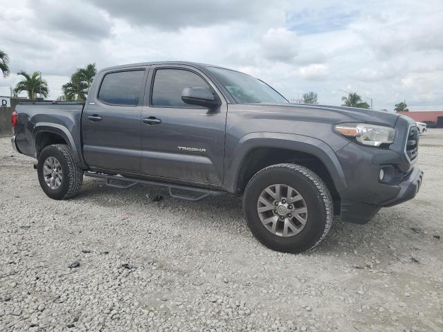 Photo 3 VIN: 5TFAZ5CN7JX064544 - TOYOTA TACOMA DOU 