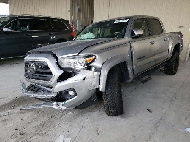 Photo 1 VIN: 5TFAZ5CN7KX080471 - TOYOTA TACOMA DOU 