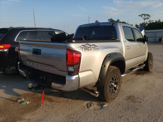 Photo 3 VIN: 5TFAZ5CN7MX100270 - TOYOTA TACOMA DOU 