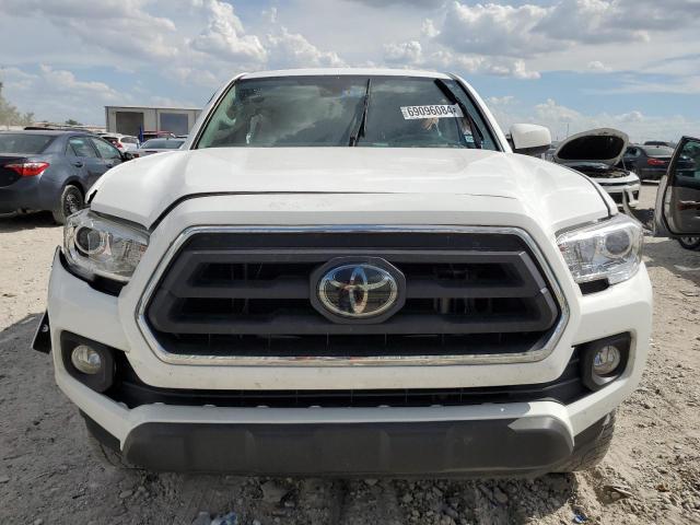 Photo 4 VIN: 5TFAZ5CN7MX110183 - TOYOTA TACOMA DOU 