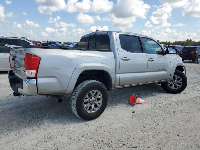 Photo 2 VIN: 5TFAZ5CN8HX039937 - TOYOTA TACOMA DOU 