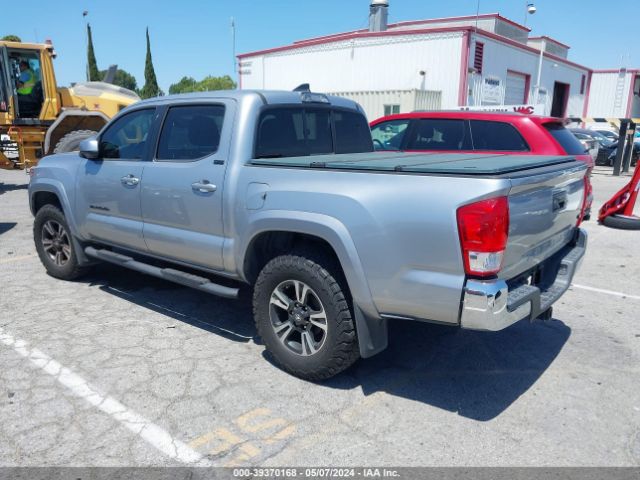 Photo 2 VIN: 5TFAZ5CN8HX051909 - TOYOTA TACOMA 