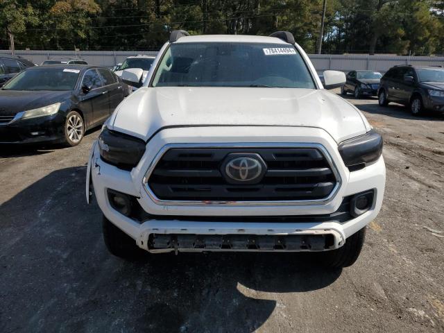 Photo 4 VIN: 5TFAZ5CN8JX056548 - TOYOTA TACOMA DOU 