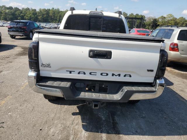 Photo 5 VIN: 5TFAZ5CN8JX056548 - TOYOTA TACOMA DOU 