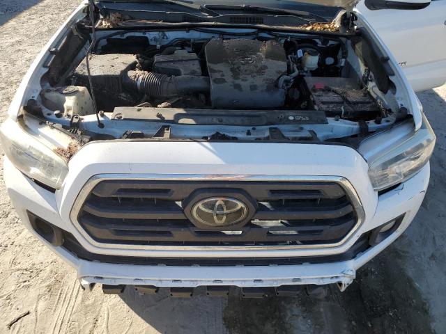 Photo 10 VIN: 5TFAZ5CN8JX067548 - TOYOTA TACOMA DOU 