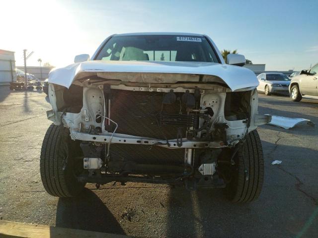 Photo 4 VIN: 5TFAZ5CN8KX073898 - TOYOTA TACOMA DOU 