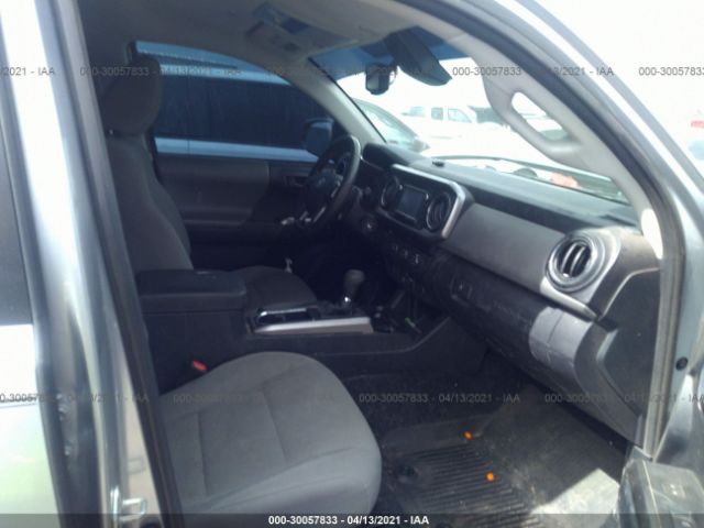 Photo 4 VIN: 5TFAZ5CN8KX079815 - TOYOTA TACOMA 2WD 