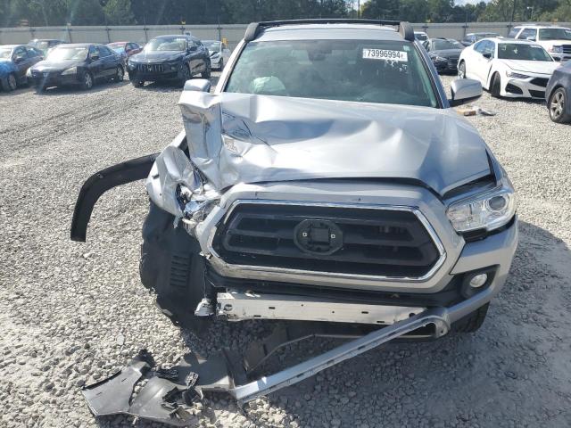 Photo 4 VIN: 5TFAZ5CN8MX098027 - TOYOTA TACOMA DOU 