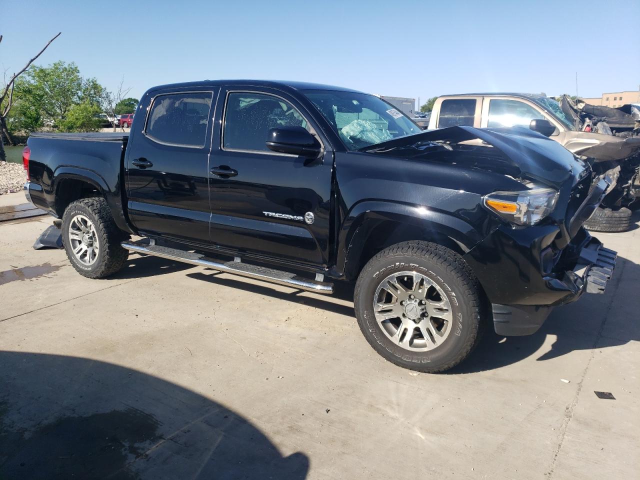 Photo 3 VIN: 5TFAZ5CN9GX009974 - TOYOTA TACOMA 