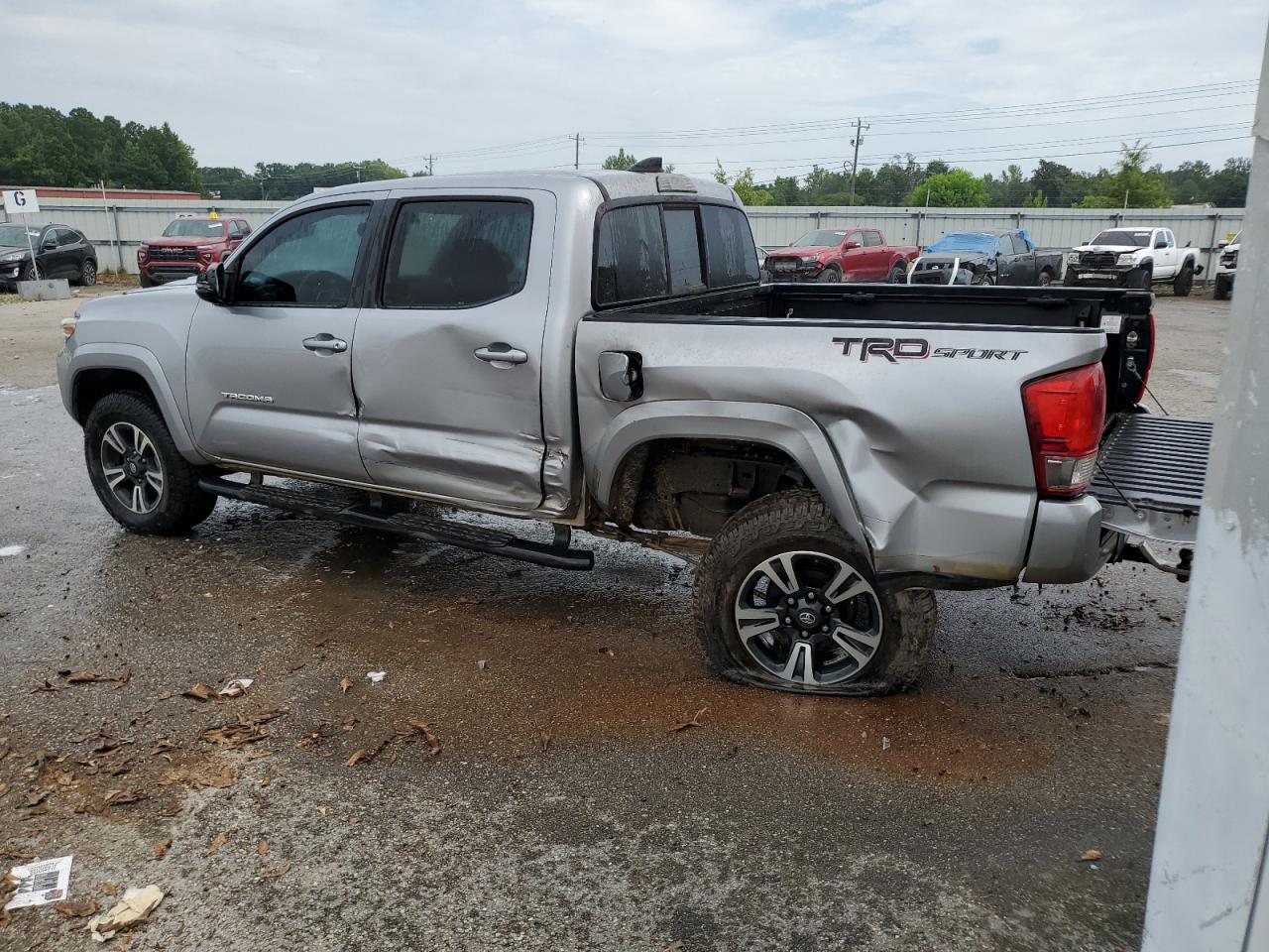 Photo 16 VIN: 5TFAZ5CN9GX013149 - TOYOTA TACOMA 