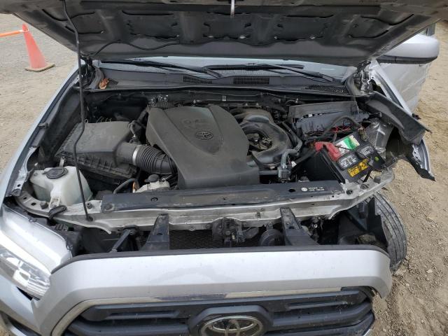 Photo 10 VIN: 5TFAZ5CN9JX056137 - TOYOTA TACOMA DOU 