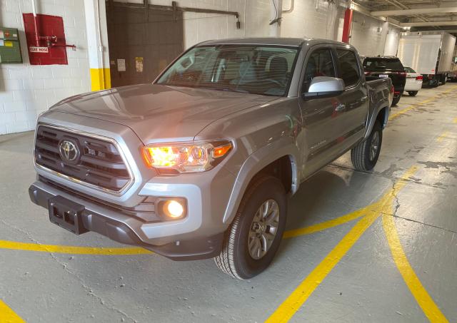 Photo 1 VIN: 5TFAZ5CN9KX078849 - TOYOTA TACOMA DOU 