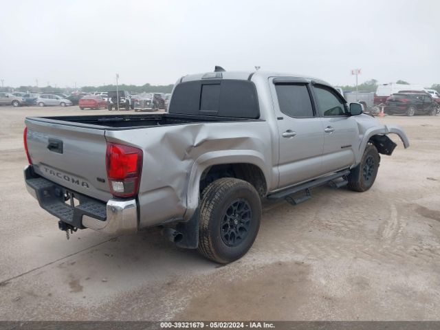 Photo 3 VIN: 5TFAZ5CN9MX103929 - TOYOTA TACOMA 