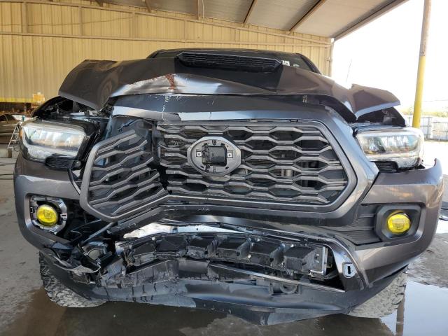 Photo 4 VIN: 5TFAZ5CN9MX110699 - TOYOTA TACOMA DOU 