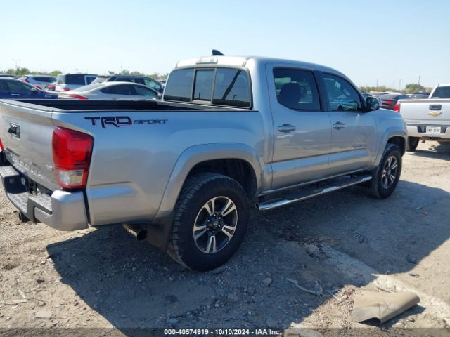 Photo 3 VIN: 5TFAZ5CNXGX009899 - TOYOTA TACOMA 