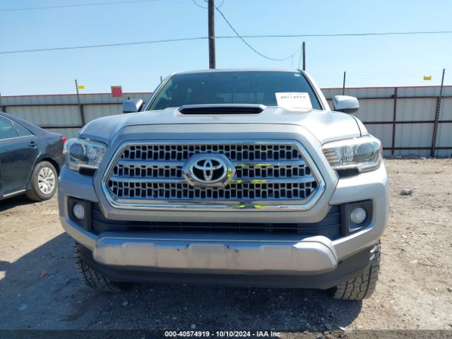 Photo 5 VIN: 5TFAZ5CNXGX009899 - TOYOTA TACOMA 