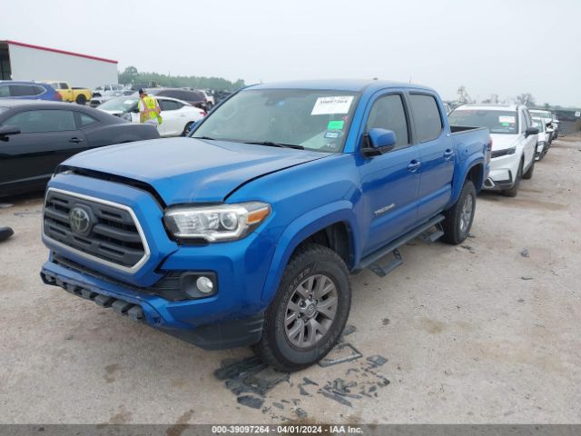 Photo 1 VIN: 5TFAZ5CNXJX065705 - TOYOTA TACOMA 