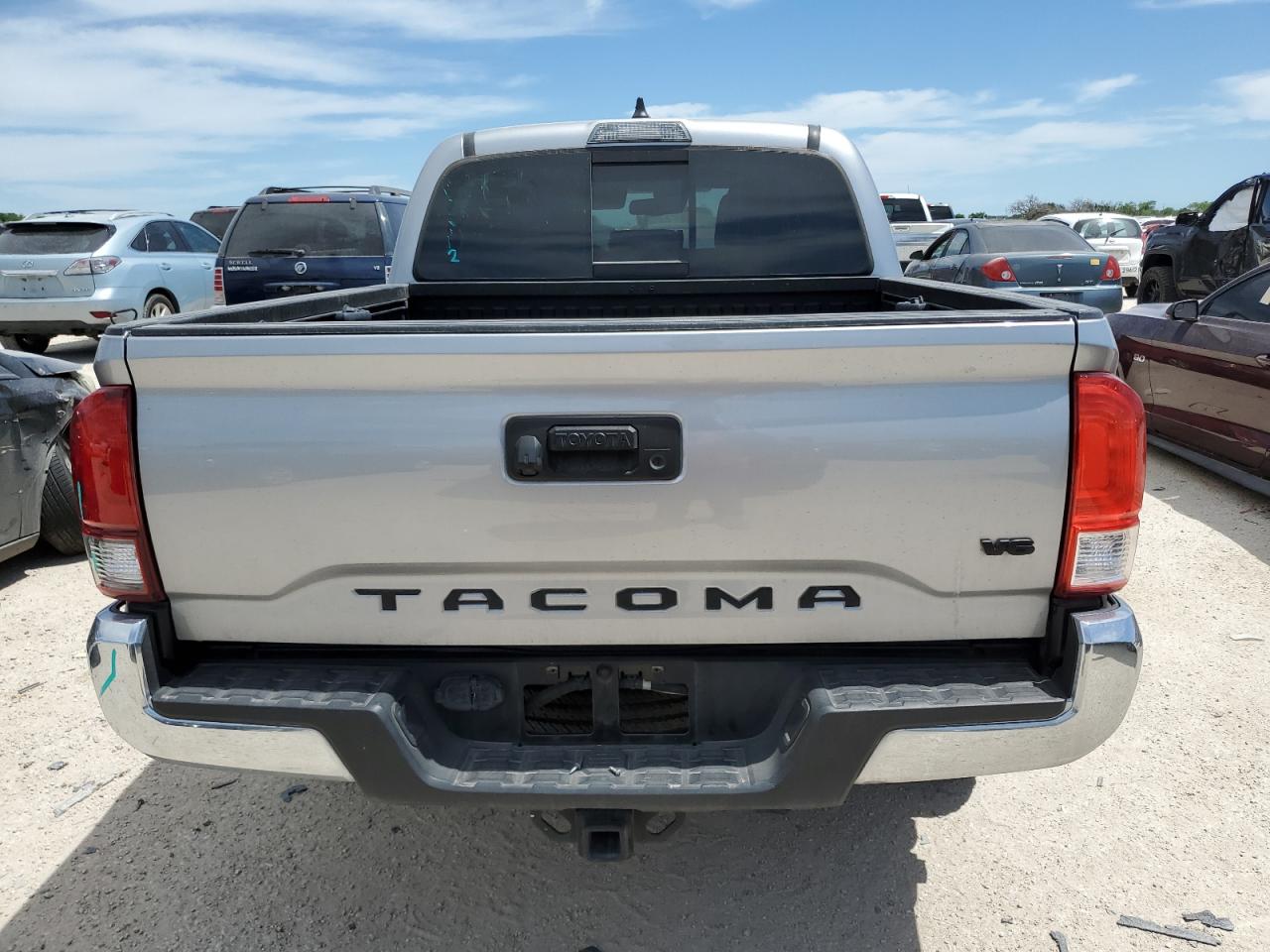 Photo 5 VIN: 5TFAZ5CNXMX104412 - TOYOTA TACOMA 