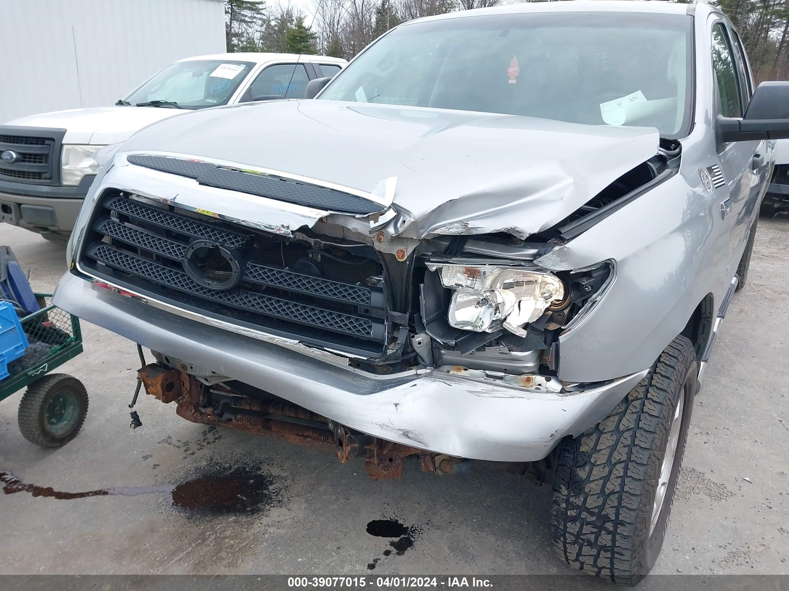 Photo 5 VIN: 5TFBT54107X002154 - TOYOTA TUNDRA 