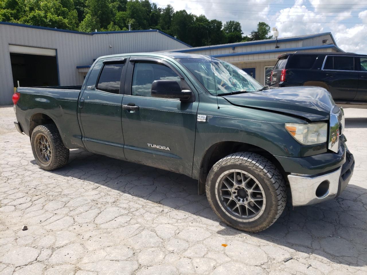 Photo 3 VIN: 5TFBT54107X010139 - TOYOTA TUNDRA 