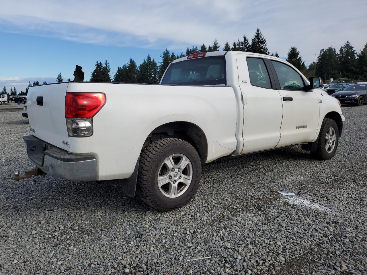 Photo 2 VIN: 5TFBT54157X006202 - TOYOTA TUNDRA 