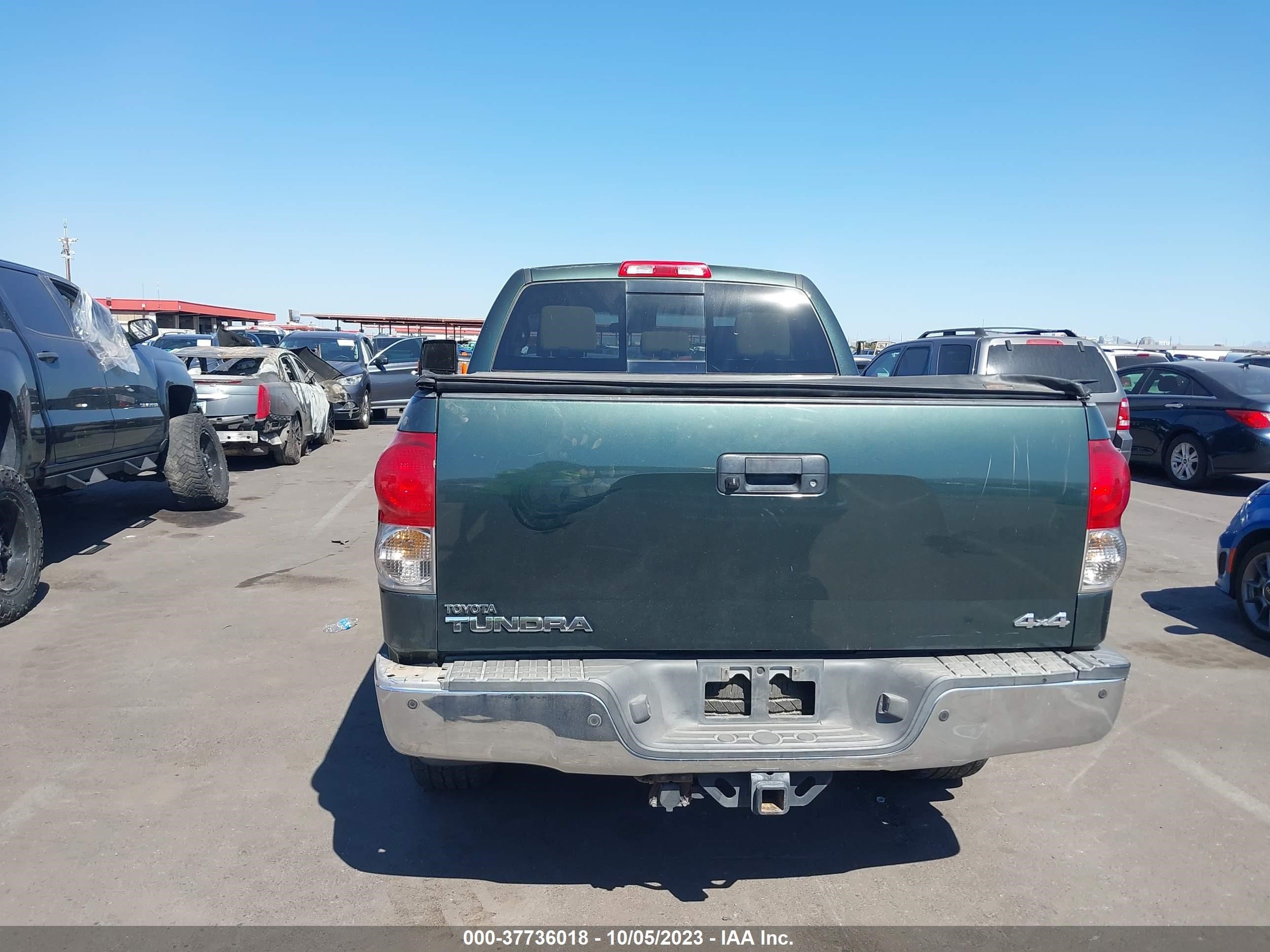 Photo 15 VIN: 5TFBV54118X048958 - TOYOTA TUNDRA 