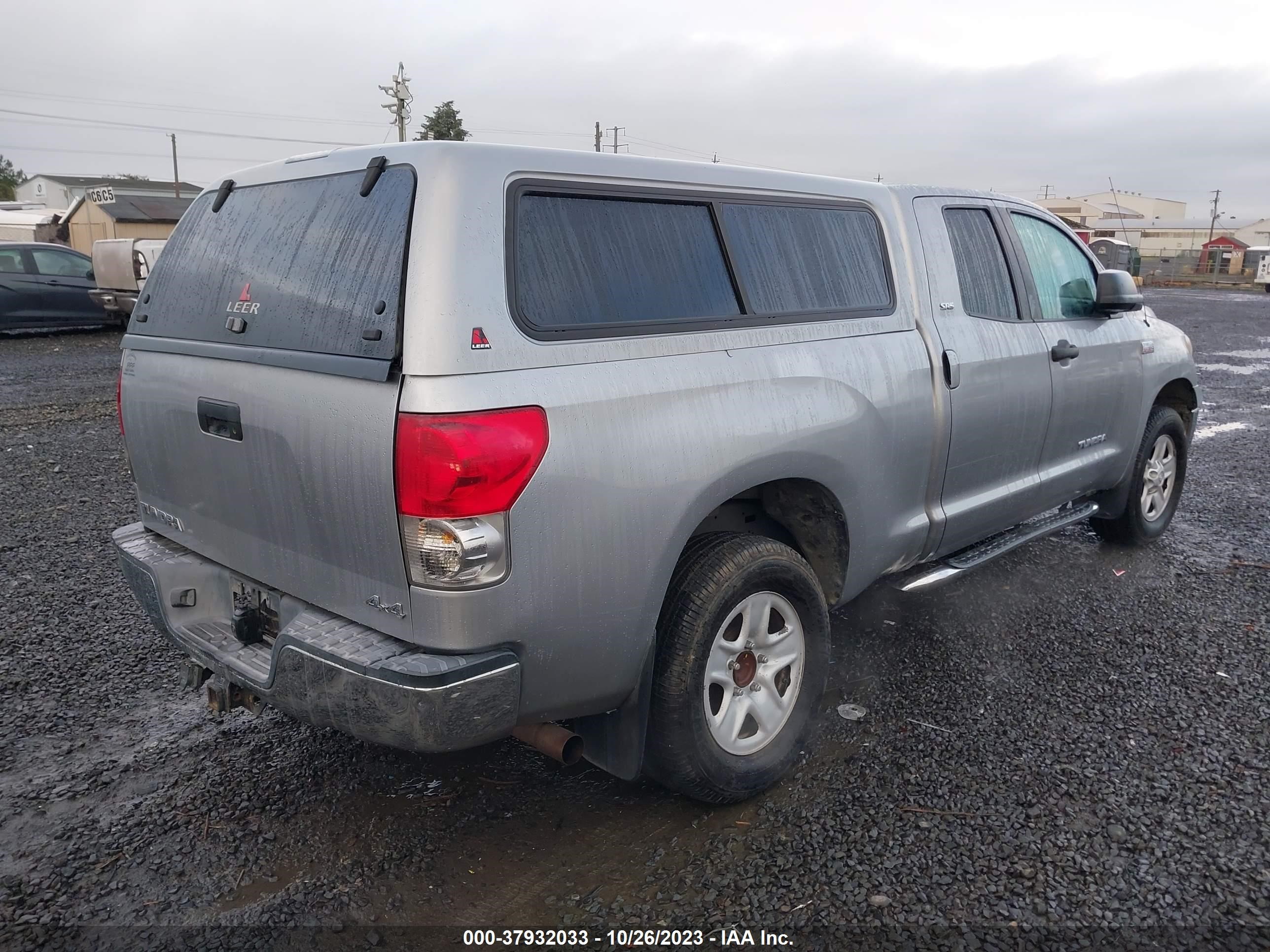 Photo 3 VIN: 5TFBV54127X017264 - TOYOTA TUNDRA 