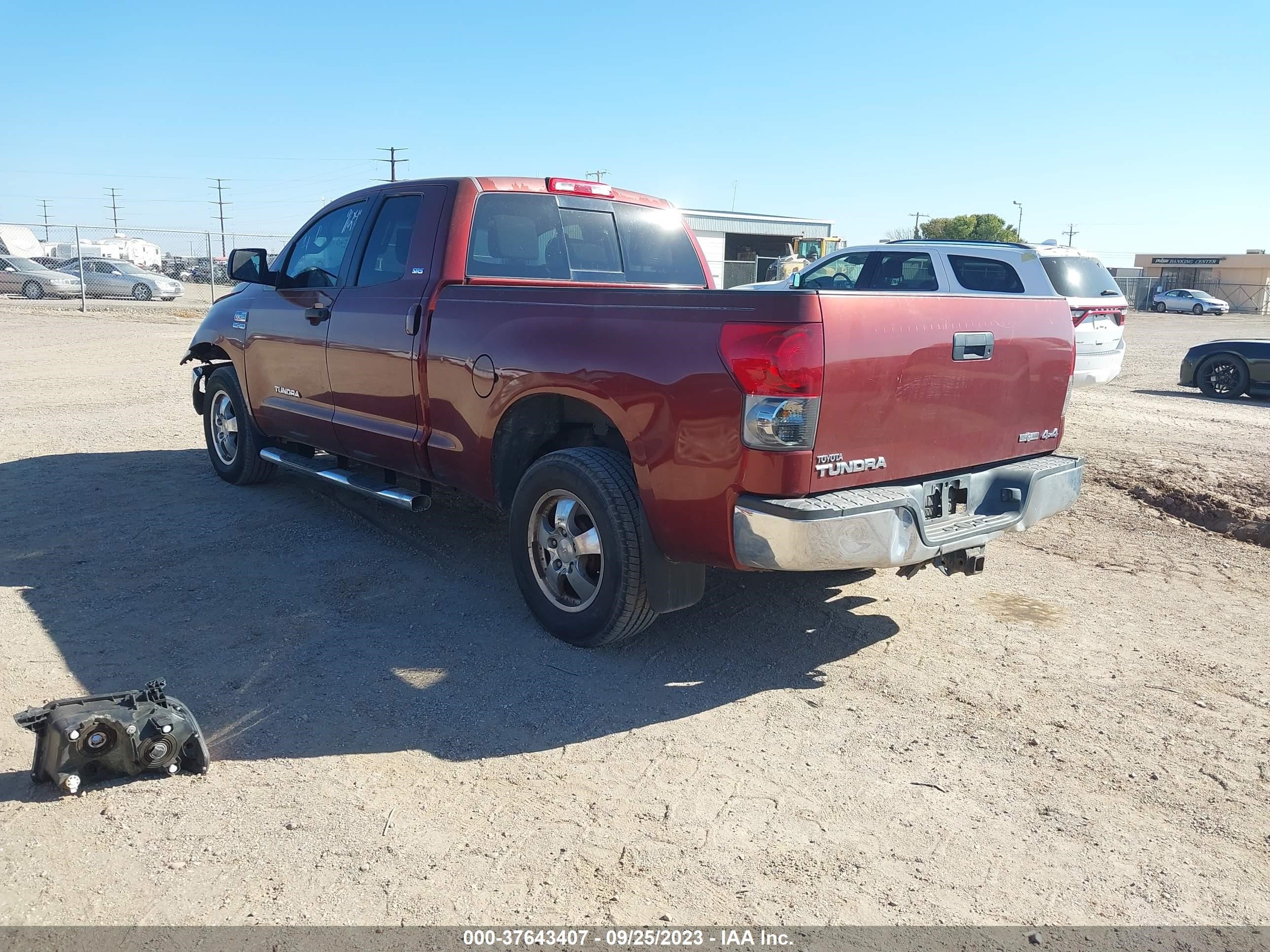 Photo 2 VIN: 5TFBV54157X022376 - TOYOTA TUNDRA 