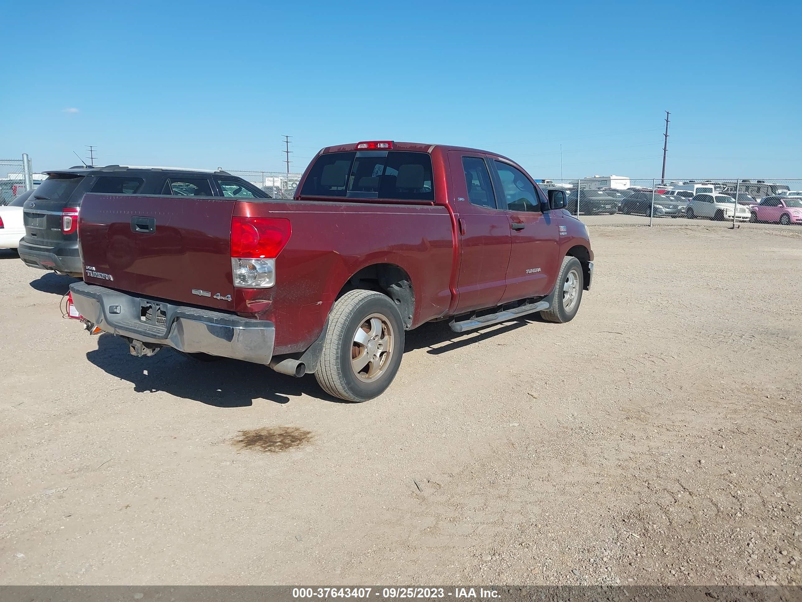 Photo 3 VIN: 5TFBV54157X022376 - TOYOTA TUNDRA 