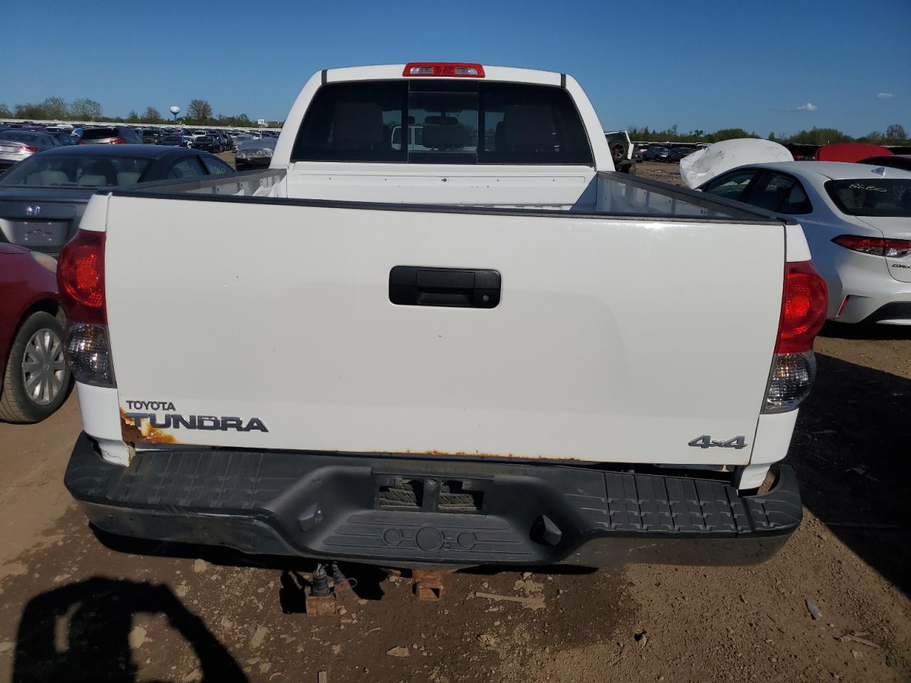 Photo 5 VIN: 5TFBV54168X076609 - TOYOTA TUNDRA 