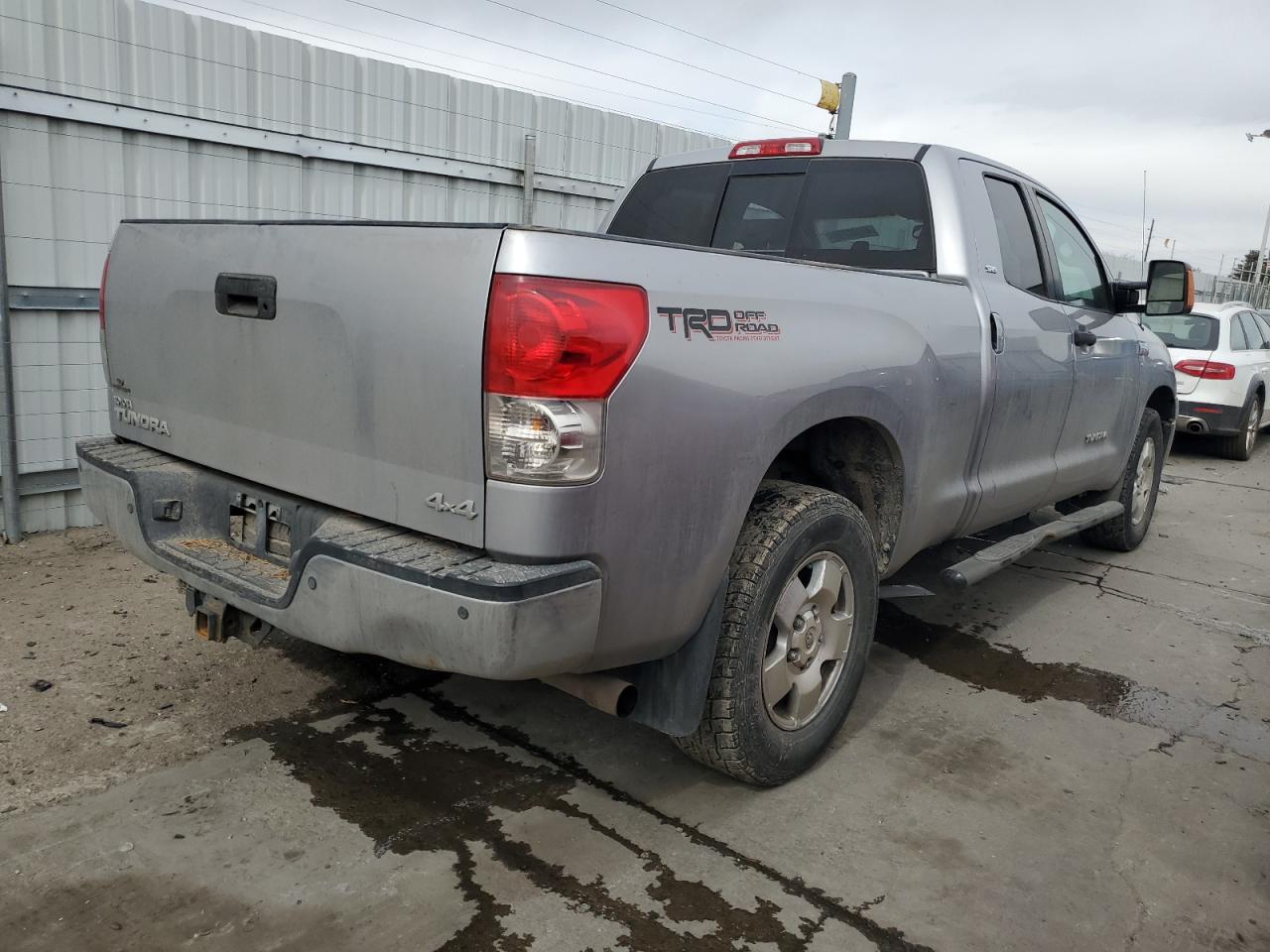 Photo 2 VIN: 5TFBV54198X045774 - TOYOTA TUNDRA 