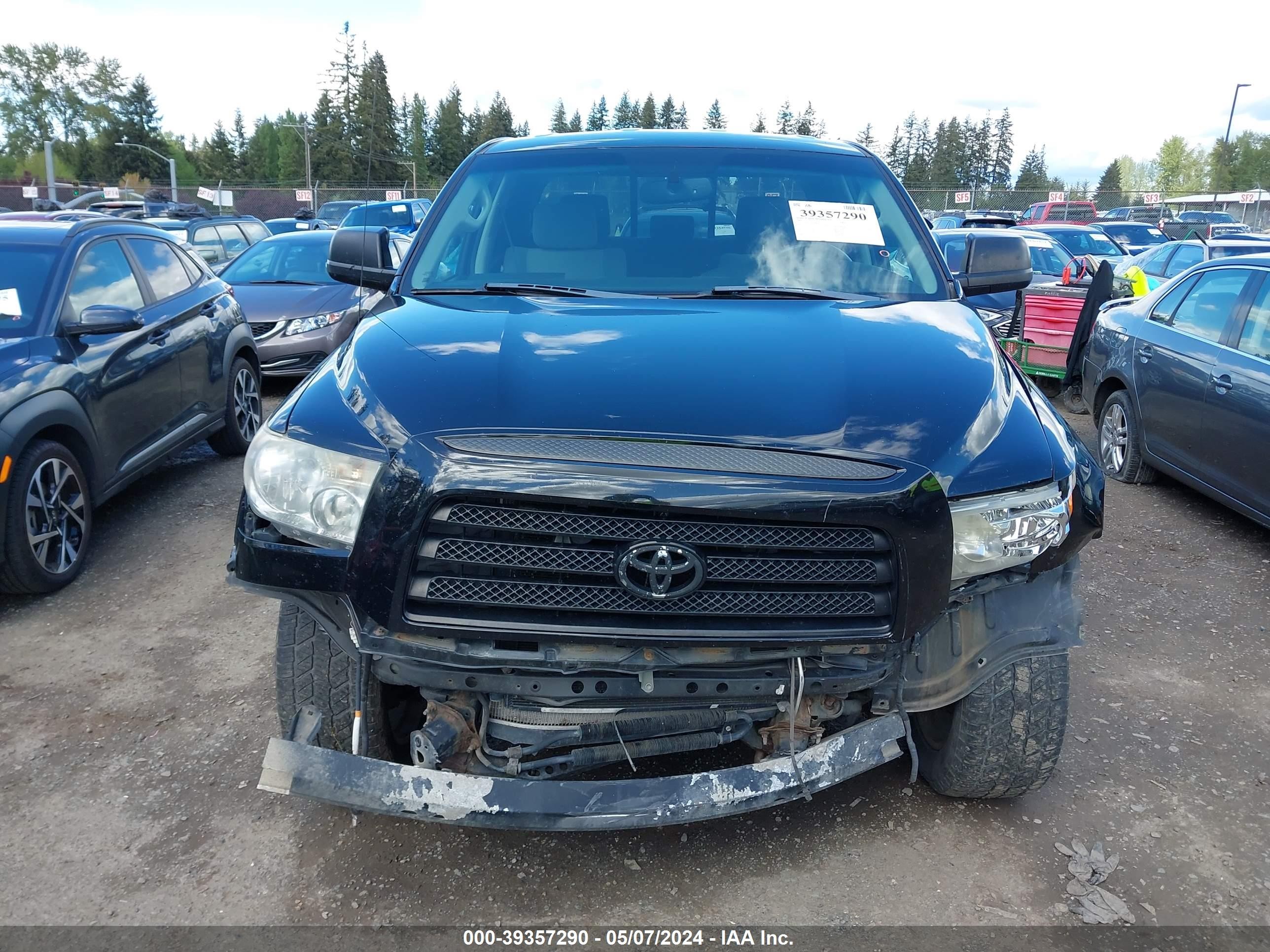 Photo 11 VIN: 5TFBV54199X084432 - TOYOTA TUNDRA 