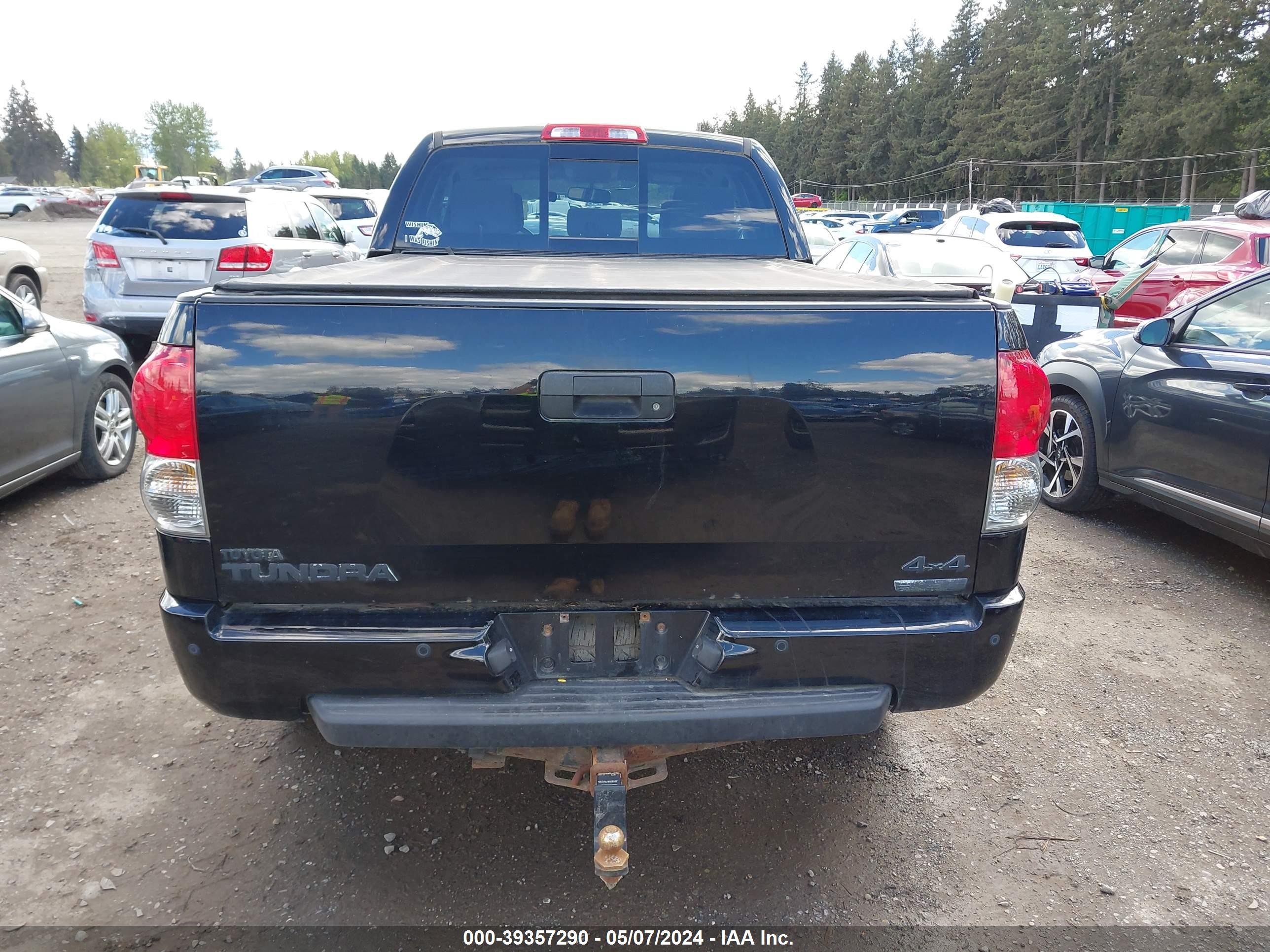 Photo 15 VIN: 5TFBV54199X084432 - TOYOTA TUNDRA 