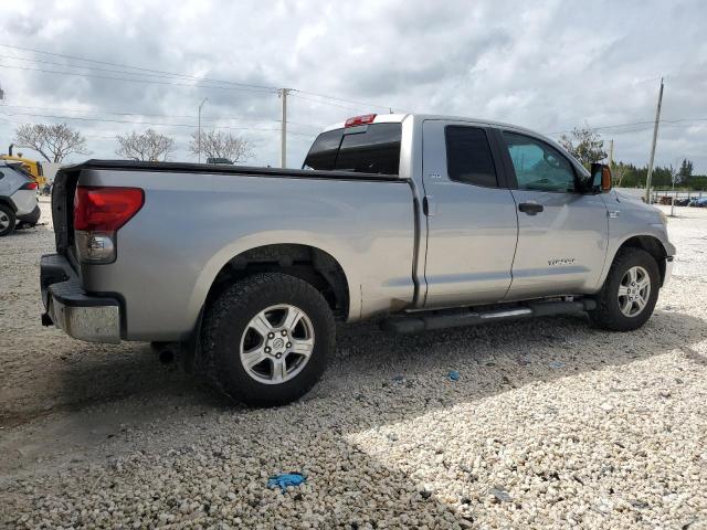 Photo 2 VIN: 5TFBV541X7X007081 - TOYOTA TUNDRA 