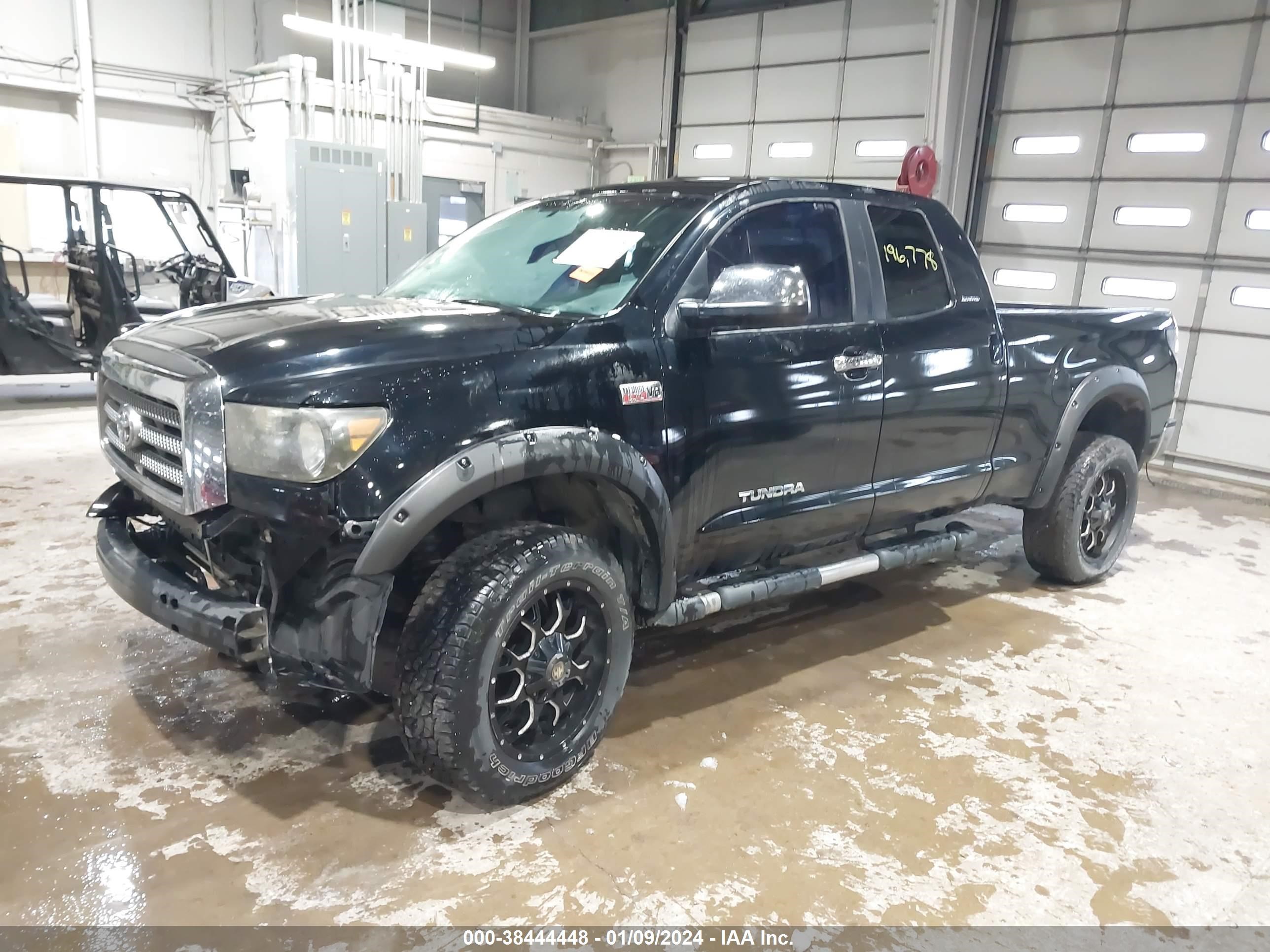 Photo 1 VIN: 5TFBV58137X026565 - TOYOTA TUNDRA 