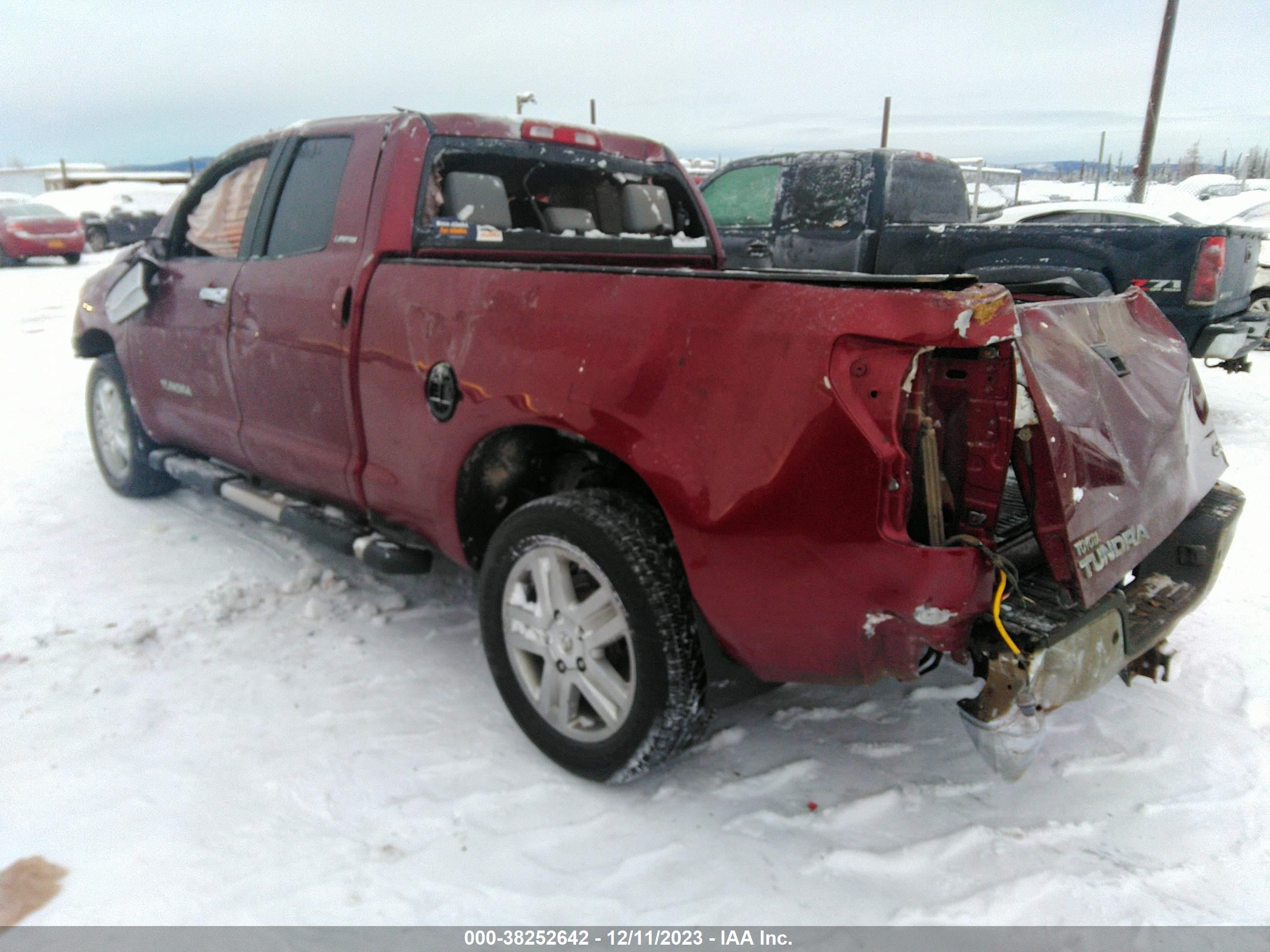 Photo 2 VIN: 5TFBV58157X008987 - TOYOTA TUNDRA 