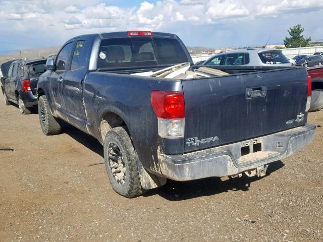 Photo 2 VIN: 5TFBW5F10AX112360 - TOYOTA TUNDRA DOU 