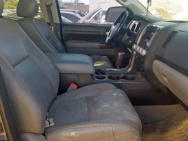 Photo 4 VIN: 5TFBW5F10AX112360 - TOYOTA TUNDRA DOU 