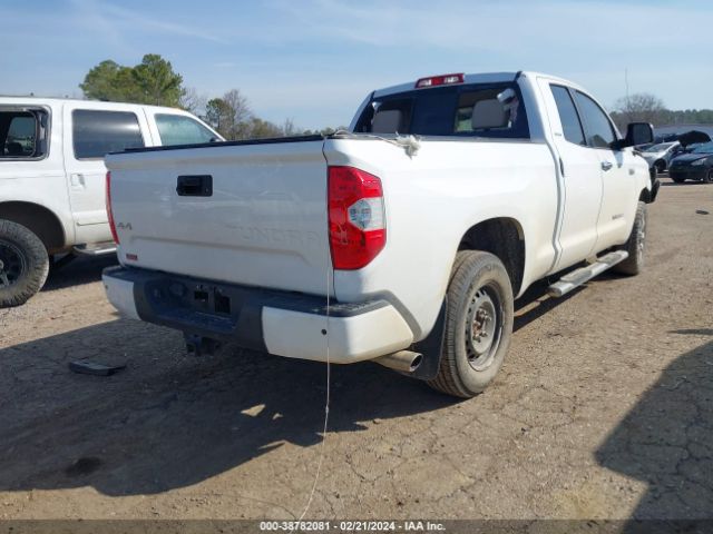 Photo 3 VIN: 5TFBW5F15JX753875 - TOYOTA TUNDRA 