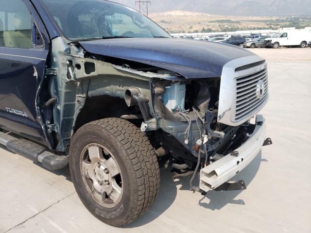 Photo 8 VIN: 5TFBW5F16AX135156 - TOYOTA TUNDRA DOU 