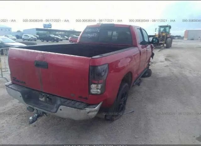 Photo 3 VIN: 5TFBW5F17CX218338 - TOYOTA TUNDRA 4WD TRUCK 