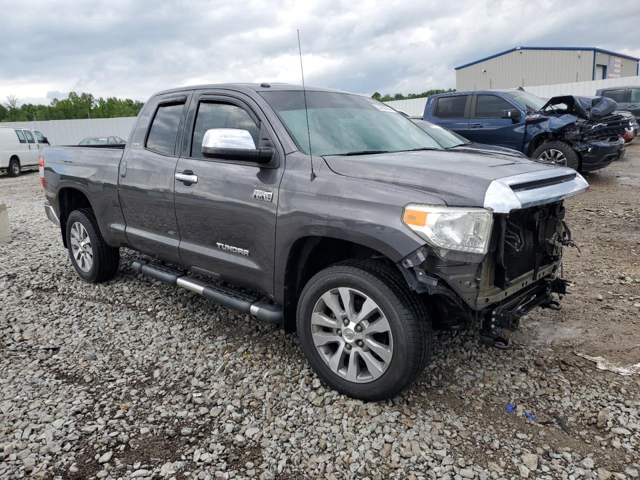 Photo 3 VIN: 5TFBW5F17FX420083 - TOYOTA TUNDRA 