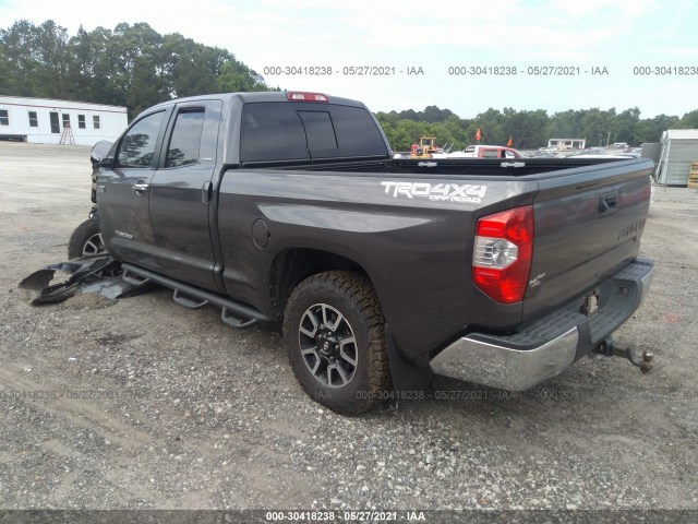 Photo 2 VIN: 5TFBW5F17FX469493 - TOYOTA TUNDRA 4WD TRUCK 