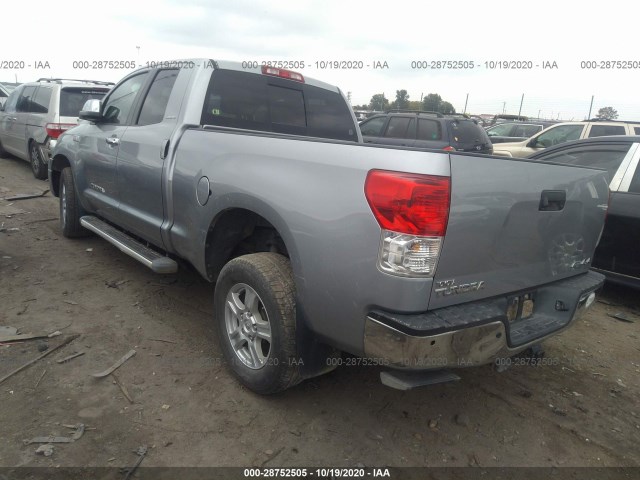 Photo 2 VIN: 5TFBW5F18AX096263 - TOYOTA TUNDRA 4WD TRUCK 