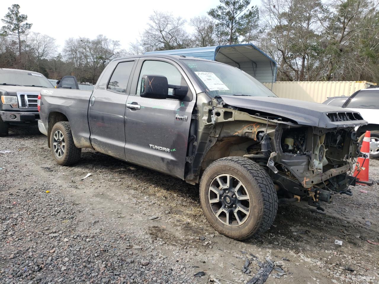 Photo 3 VIN: 5TFBW5F18GX497949 - TOYOTA TUNDRA 