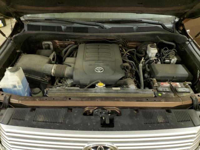 Photo 10 VIN: 5TFBW5F19FX415919 - TOYOTA TUNDRA 