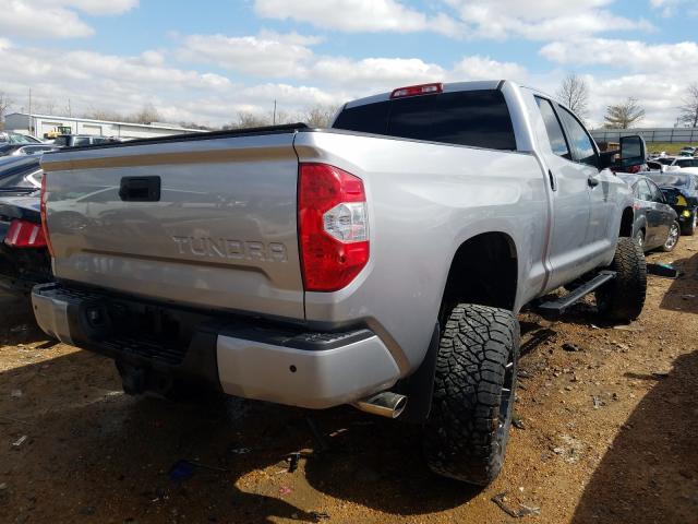 Photo 3 VIN: 5TFBW5F1XJX685900 - TOYOTA TUNDRA DOU 