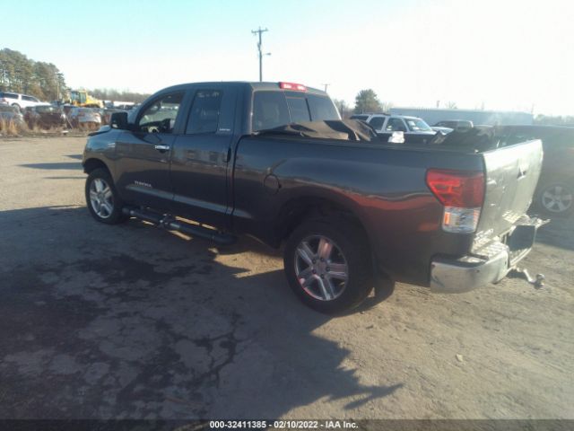 Photo 2 VIN: 5TFBY5F11CX235730 - TOYOTA TUNDRA 4WD TRUCK 